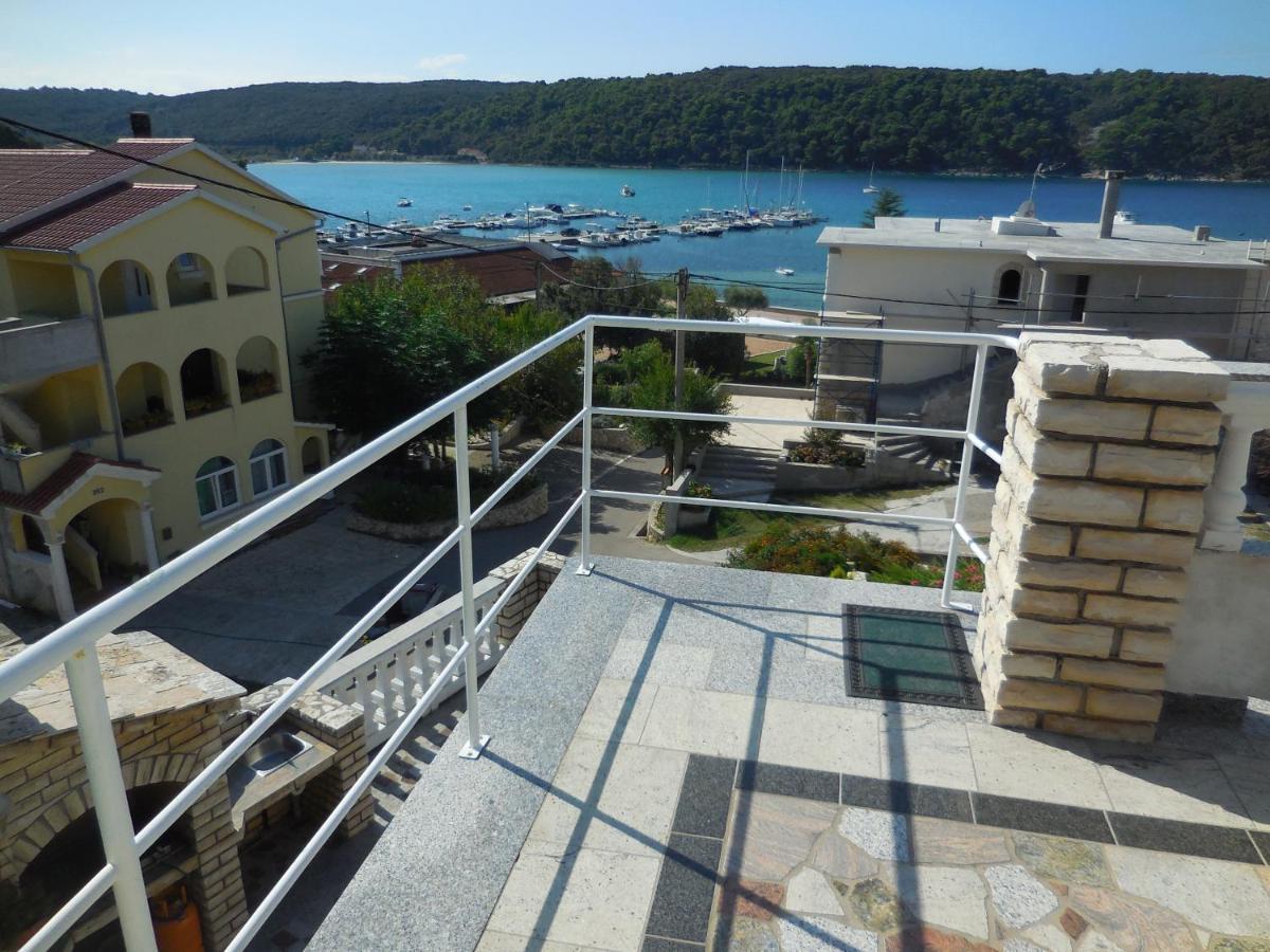 Apartments Ivica Lupic Kampor Exterior photo