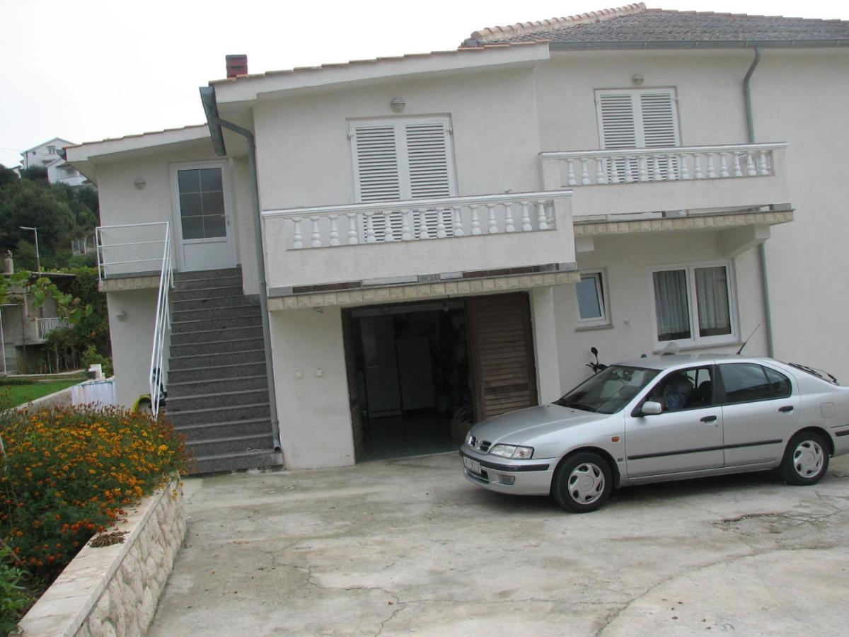 Apartments Ivica Lupic Kampor Exterior photo